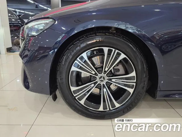 Mercedes-Benz E-Class W214 — Фото автомобиля 5