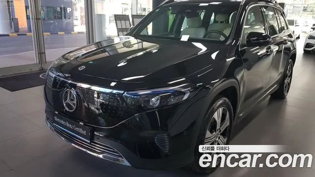 Фотография автомобиля — Mercedes-Benz EQB X243