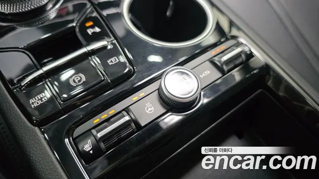 Kia K5 Новый K5 3 поколение 2.0 LPi(Для проката) — Фото автомобиля 17