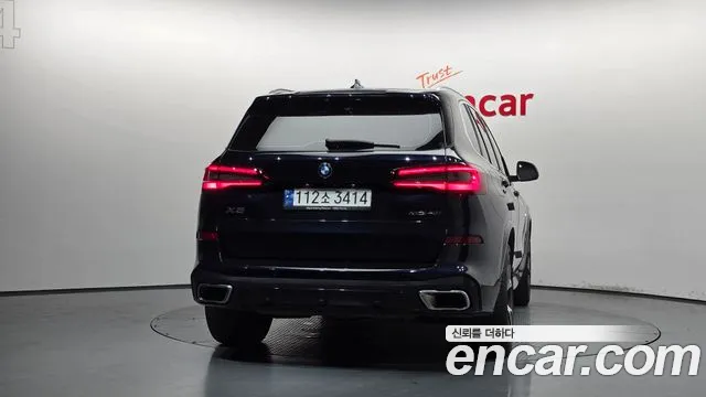 BMW X5 xDrive 40i M Sport — Фото автомобиля 4