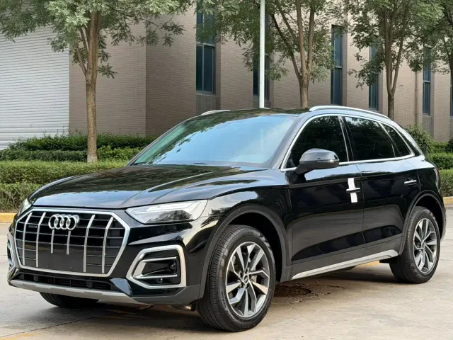 Audi Audi Q5L 2022 40T Fashion Elegance — Фото автомобиля 2