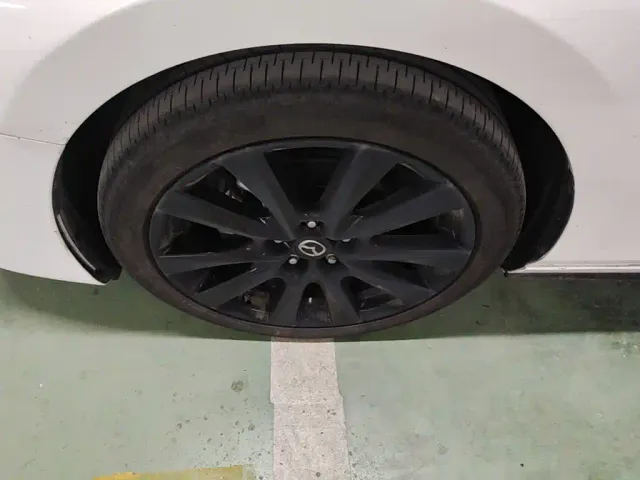 Mazda Axela — Фото автомобиля 22