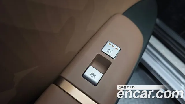 Hyundai Grandeur GN7 — Фото автомобиля 27