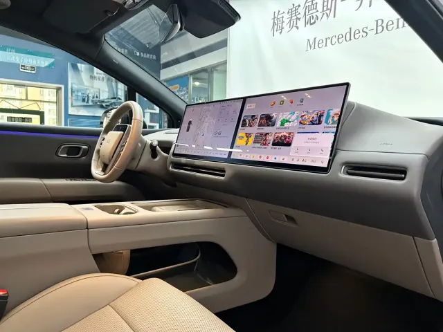 Li Auto i6 — Фото автомобиля 13