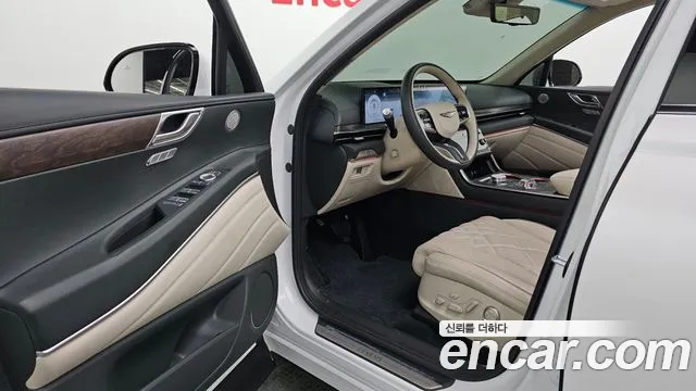 Genesis GV80 2.5T Бензин AWD — Фото автомобиля 10