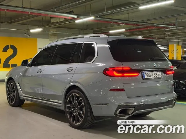 BMW X7 G07 — Фото автомобиля 3