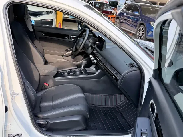 Honda Civic — Фото автомобиля 9