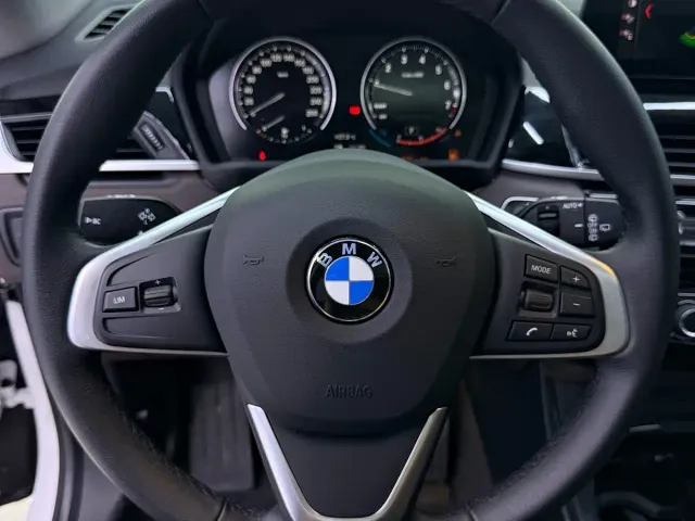 BMW X1 — Фото автомобиля 16
