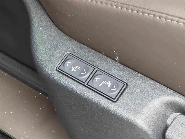 Toyota Granvia — Фото автомобиля 11