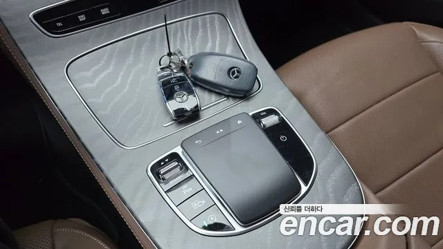 Mercedes-Benz E-Class W213 — Фото автомобиля 24