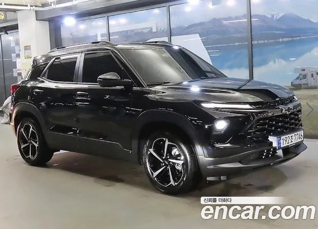ChevroletGMDaewoo Trailblazer Новый Trailblazer 1.3 Turbo 2WD — Фото автомобиля 2