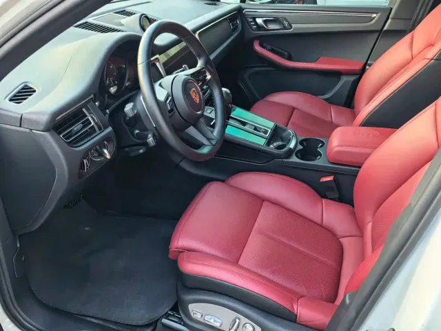 Porsche Macan — Фото автомобиля 8