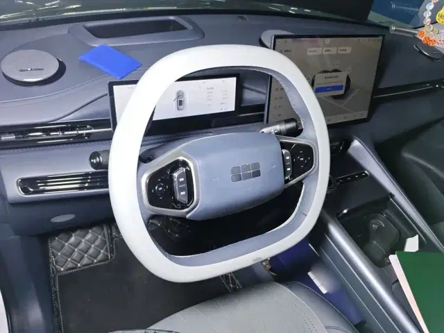 Geely Galaxy E5 — Фото автомобиля 2