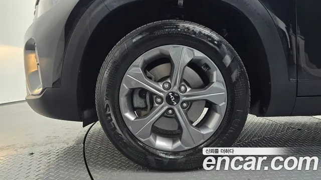 Kia Seltos Новый Seltos Бензин 1.6 турбо 2WD — Фото автомобиля 19