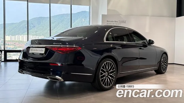 Mercedes-Benz S-Class — Фото автомобиля 4