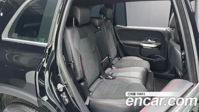 Mercedes-Benz GLB-Class — Фото автомобиля 11