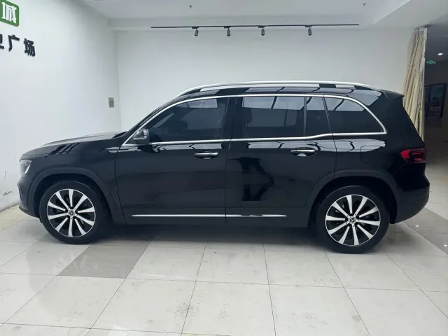Mercedes-Benz GLB-Class — Фото автомобиля 16