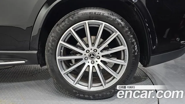 Mercedes-Benz GLS-Class — Фото автомобиля 3