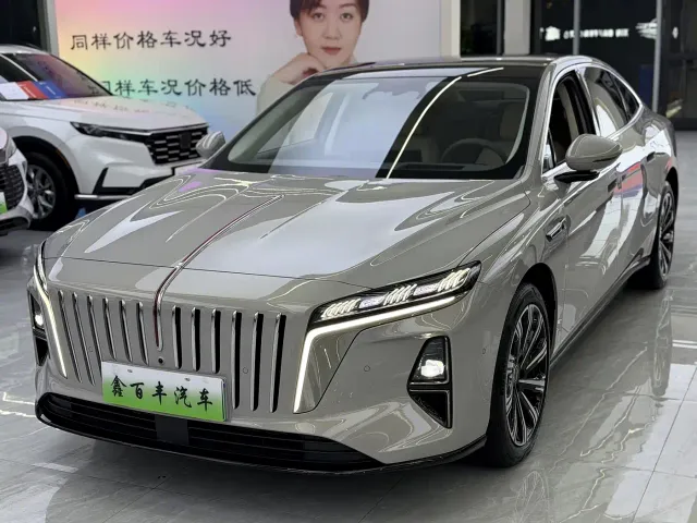 Фотография автомобиля — Hongqi H7