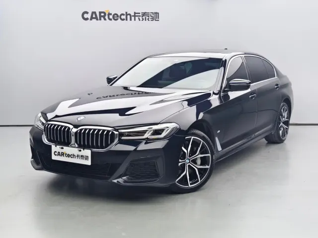 Фотография автомобиля — BMW 5 Series