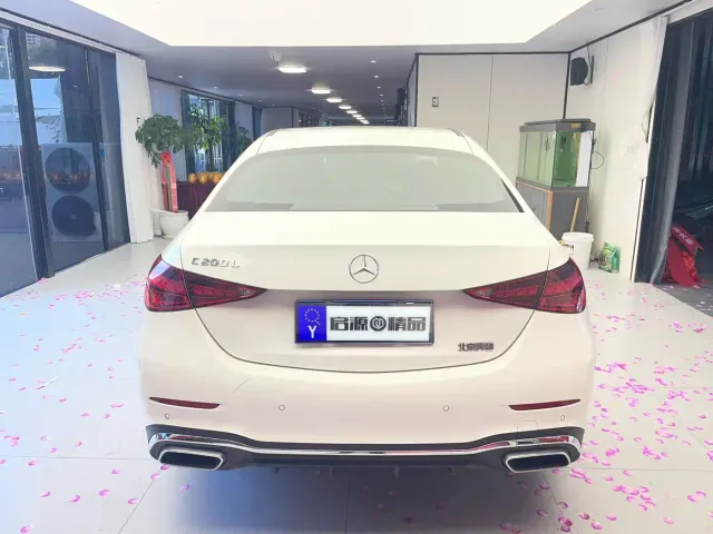 Mercedes-Benz C-Class — Фото автомобиля 3