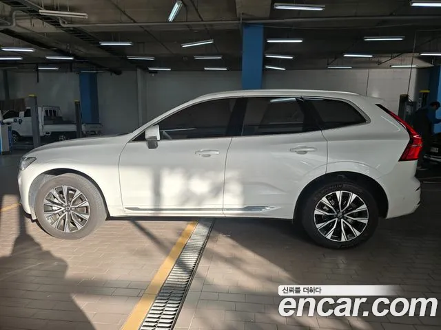 Volvo XC60 2nd Gen — Фото автомобиля 4