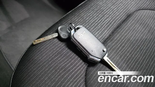 Kia RAY Новый Kia Ray Фургон — Фото автомобиля 18