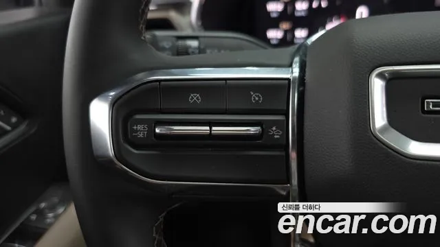 GMC Canyon — Фото автомобиля 13