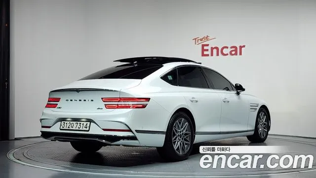 Genesis G80 Бензин 2.5 турбо AWD — Фото автомобиля 2