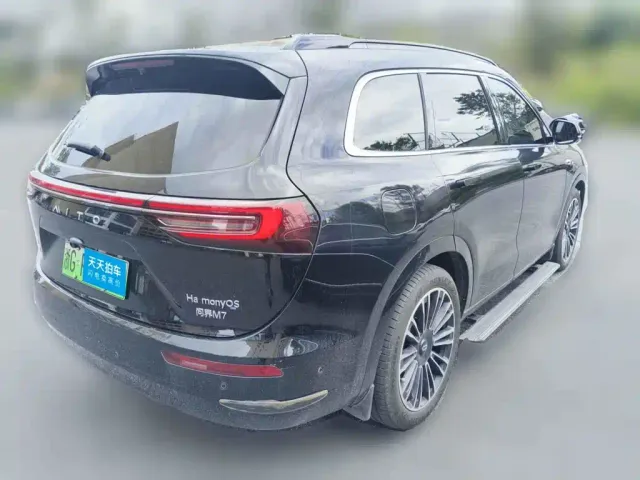 Aito M7 — Фото автомобиля 5