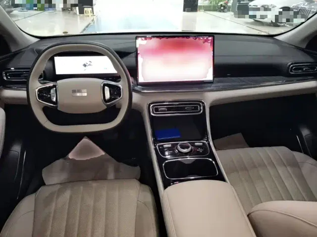 Geely Galaxy Stellar 6 — Фото автомобиля 9