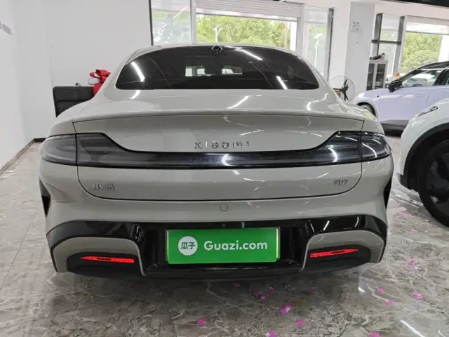 Xiaomi SU7 — Фото автомобиля 5