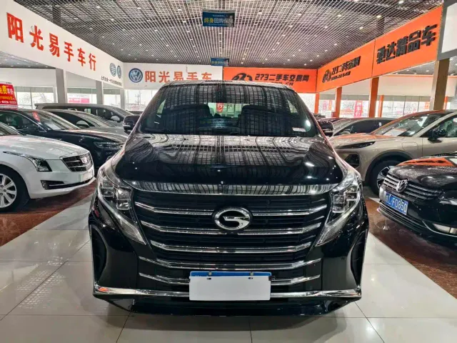 GAC Trumpchi M8 — Фото автомобиля 2