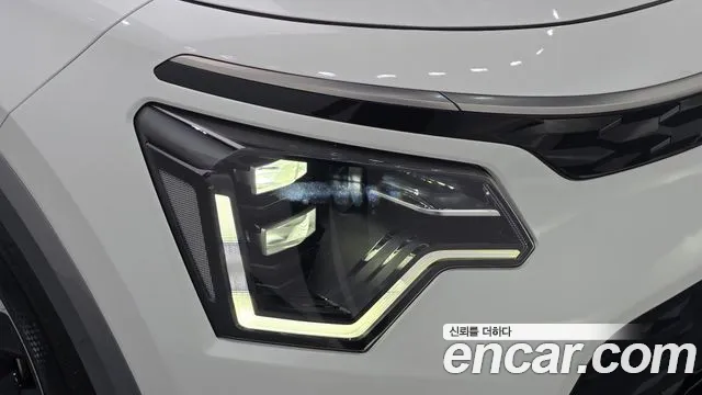 Kia Niro — Фото автомобиля 7