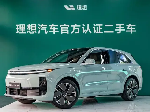 Фотография автомобиля — Li Auto L6