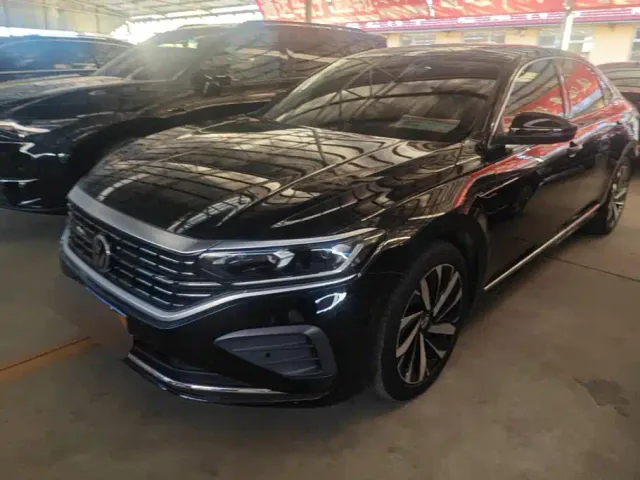 Фотография автомобиля — Volkswagen Passat