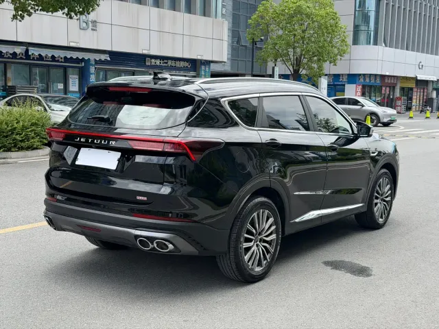 Jetour X70 Plus — Фото автомобиля 7