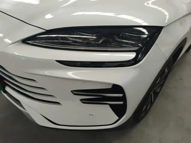 BYD Song PLUS — Фото автомобиля 23