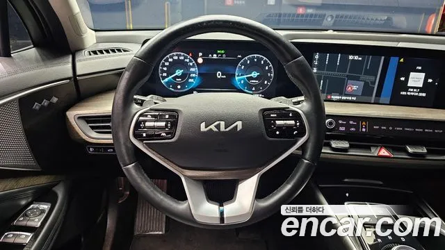 Kia K8 — Фото автомобиля 13