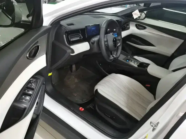 BYD Seal 06 — Фото автомобиля 14
