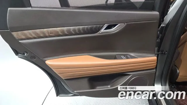 Genesis G80 RG3 — Фото автомобиля 14