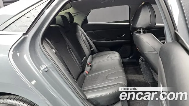 Hyundai Avante — Фото автомобиля 17