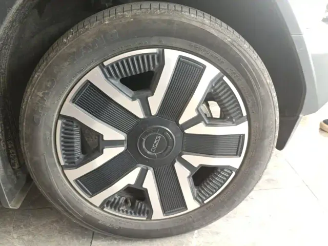 iCAR iCAR 03 2024 Model 472km AWD Long Range Smart Premium Edition — Фото автомобиля 6