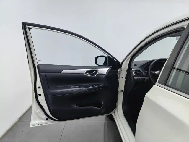 Nissan Sylphy — Фото автомобиля 8