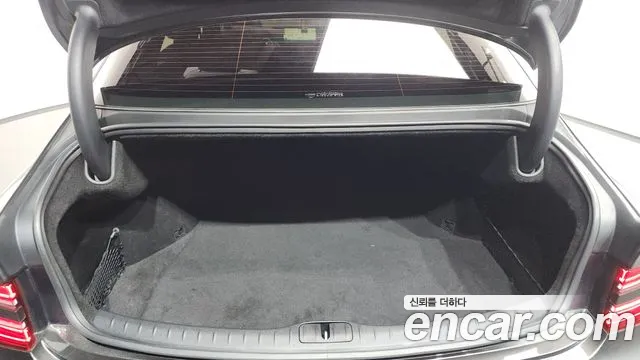 Genesis G80 Бензин 3.5 турбо AWD — Фото автомобиля 16