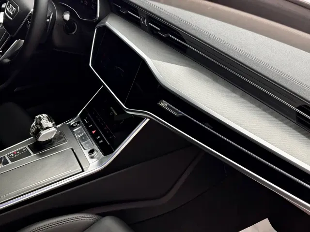 Audi A7 — Фото автомобиля 10