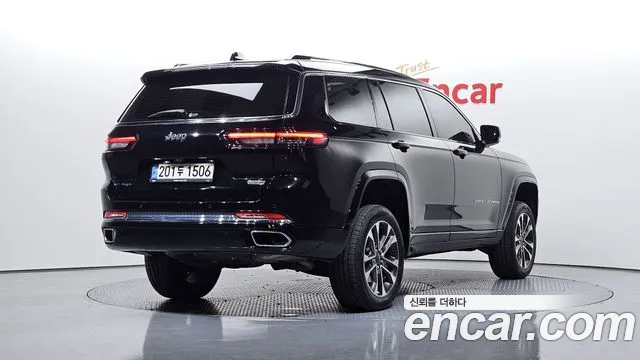 Jeep Cherokee Grand Cherokee(WL) L 3.6 Overland — Фото автомобиля 2