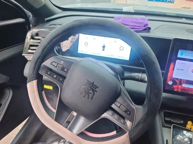 BYD Qin L — Фото автомобиля 15