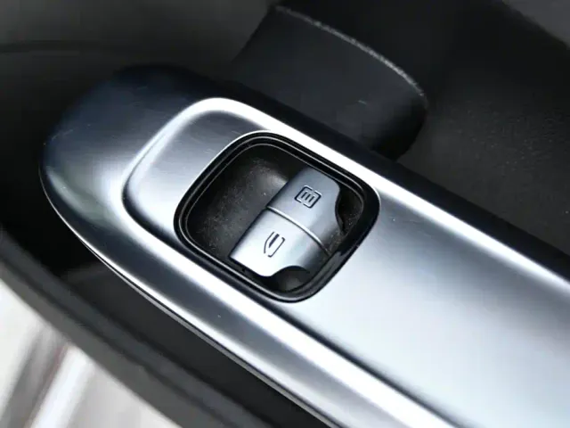 Mercedes-Benz C-Class — Фото автомобиля 26