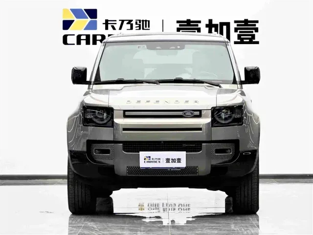 Land Rover Defender — Фото автомобиля 2